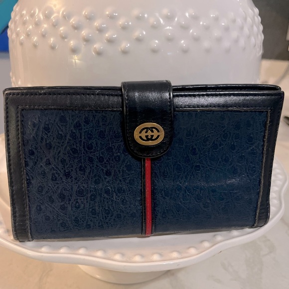Ultra Rare Gucci Vintage Wallet - Picture 1 of 6